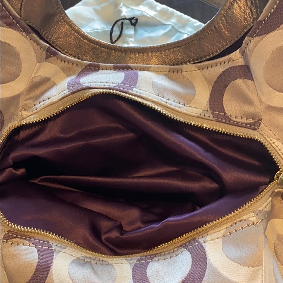 Coach Purse - Picture 5 of 7